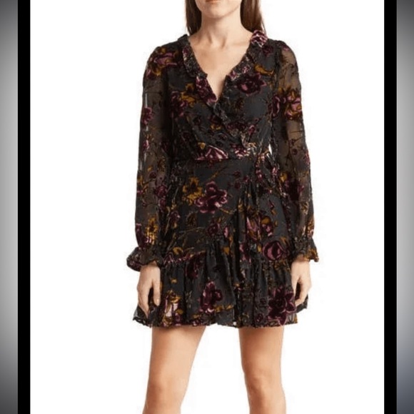 Betsey Johnson Dresses & Skirts - NWT Betsy Johnson burnout velvet wrap dress